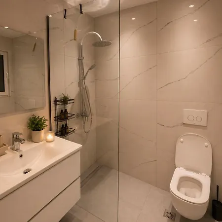 Apartment Rhodes Break